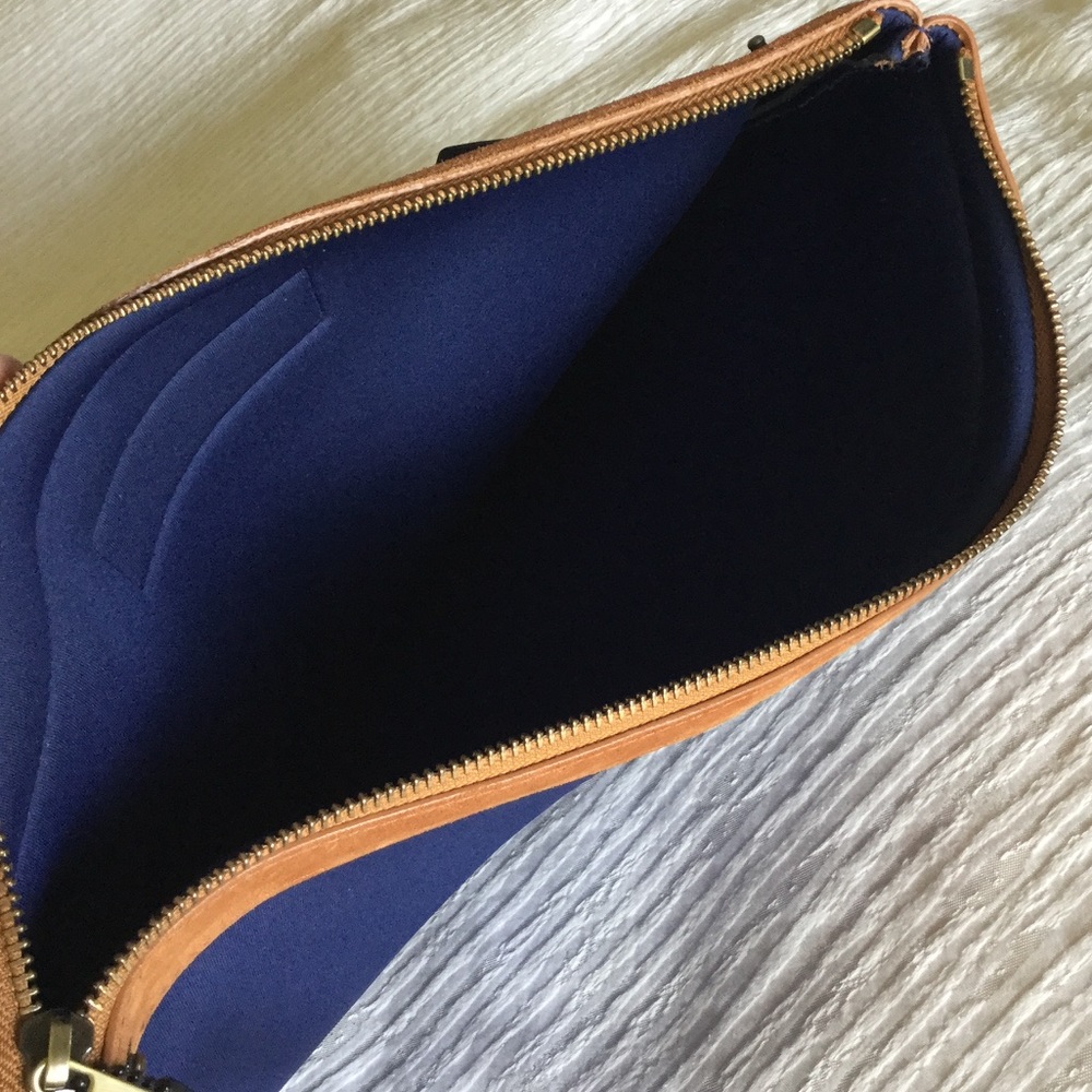 NWT Sam Edelman Suede Trim Bag - Picture 5 of 5